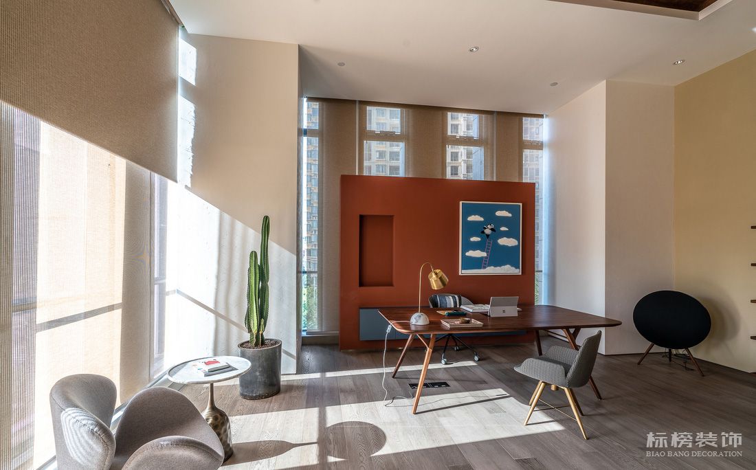 深圳辦公樓裝修中冷氣機工程