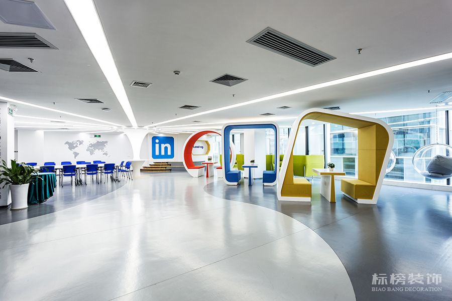 高層龍崗辦公室裝修怎么顯得有企業文化,體現公司特色